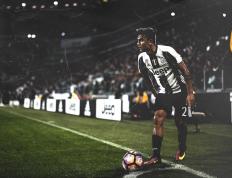  肖若腾刷新里程碑，武汉三镇次回合力克丹佛掘金，晋级概率达51％